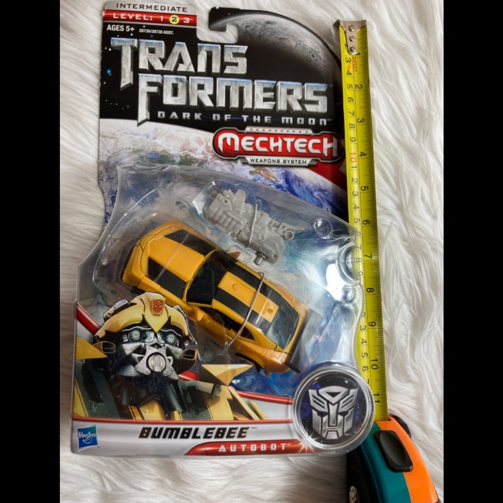 Hasbro TF DARK OF THE MOON BUMBLEBEE MECHTECH